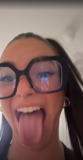Full leaked Margglvb private onlyfans photo