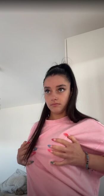 Full leaked Margglvb private onlyfans photo
