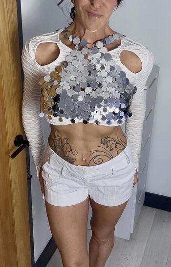Full leaked Maturefemalefitnessfree private onlyfans photo