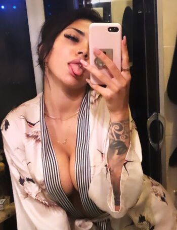 Full leaked Morenamore private onlyfans photo