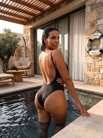 Full leaked Naimaladonnapuma private onlyfans photo