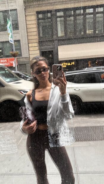 Nathalie Lok