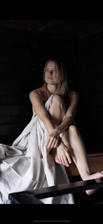 Nina In Sauna