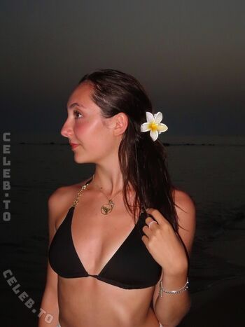 Full leaked Paula hfa private onlyfans photo