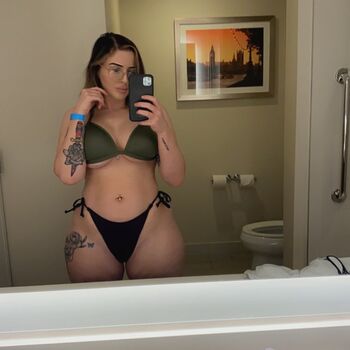 Full leaked Pauladeencakes paula desimio private onlyfans photo