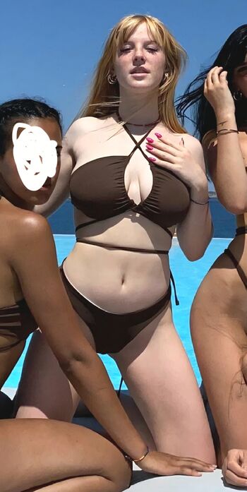 Full leaked Polluxcia private onlyfans photo