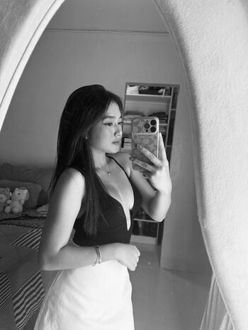 Full leaked Reychelle morales private onlyfans photo