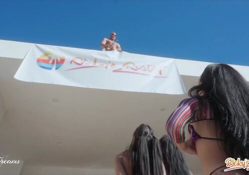 rickysresort