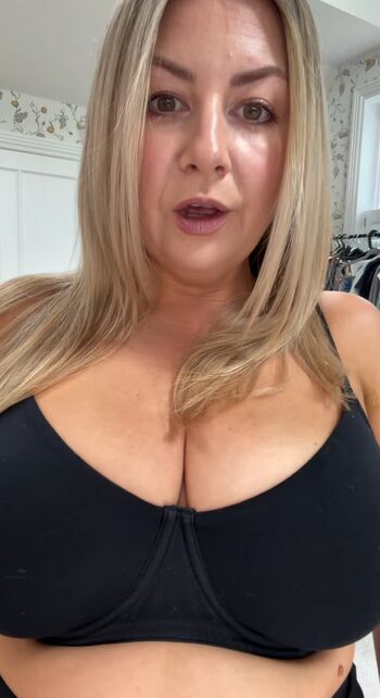 Rosie Ramsey