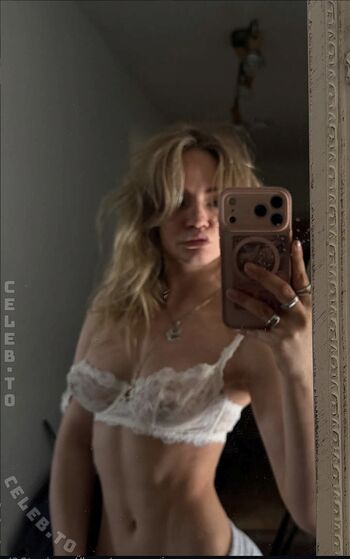 Full leaked Rotnelchen private onlyfans photo