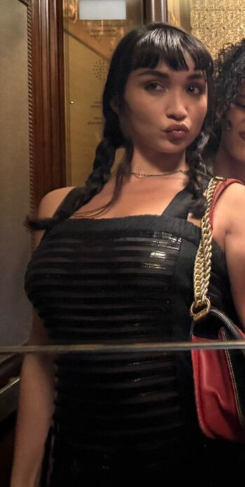 Full leaked Rowan blanchard private onlyfans photo
