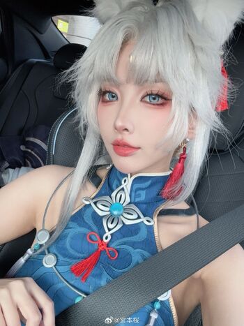 sakuracyan_