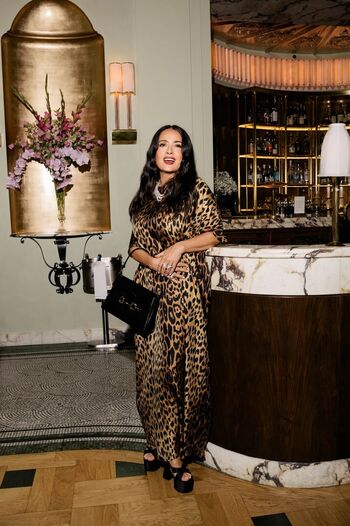 Full leaked Salma hayek  page private onlyfans photo