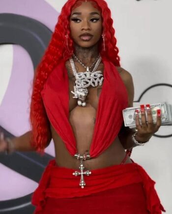 Sexxy Red
