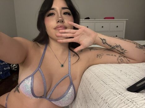 Shilynn Velez