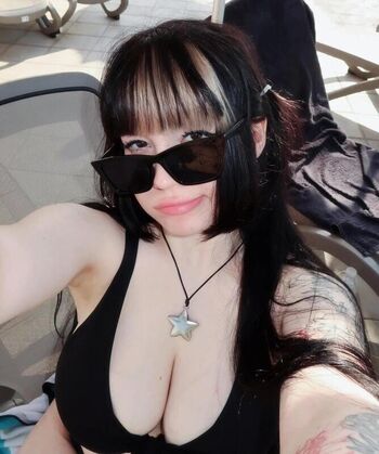 shini_waifu