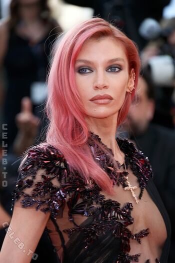 Full leaked Stella maxwell private onlyfans photo