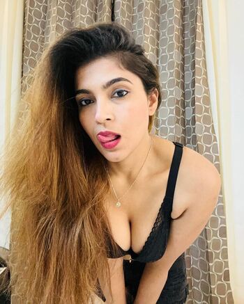 Full leaked Tanya chaudhari private onlyfans photo