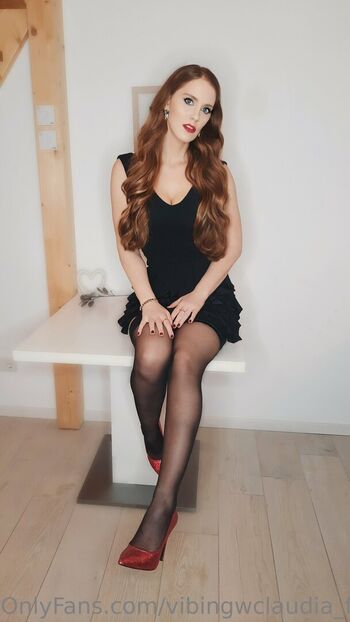 Full leaked Vibingwclaudia free private onlyfans photo