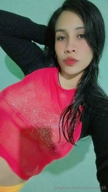 vickymont25