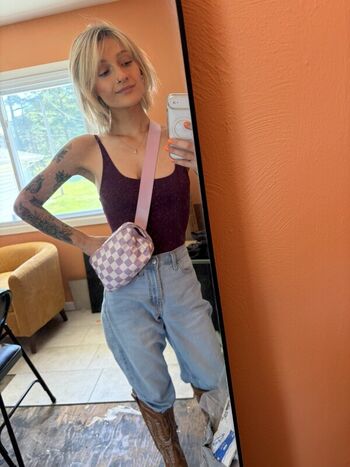 Full leaked Wheezyblonde private onlyfans photo