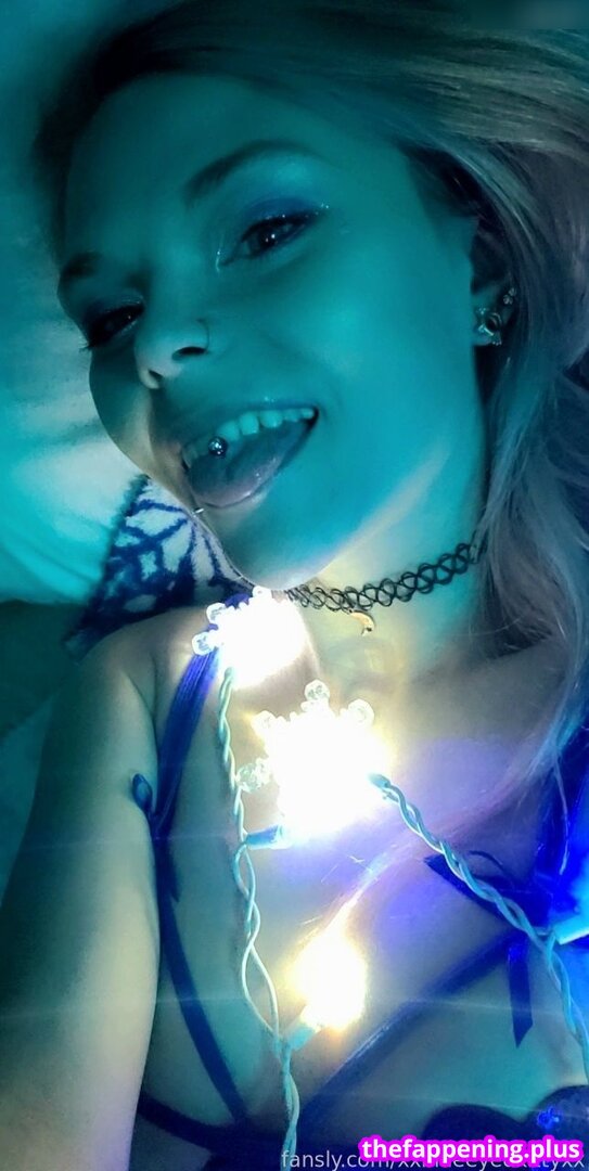 xxblueeyedkittyxx Foto OnlyFans Nuda #10