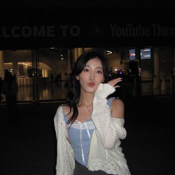 Full leaked Yoojin private onlyfans photo