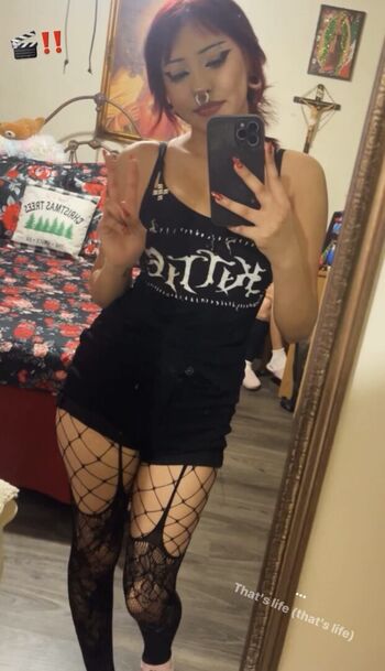 Full leaked Zombiie private onlyfans photo
